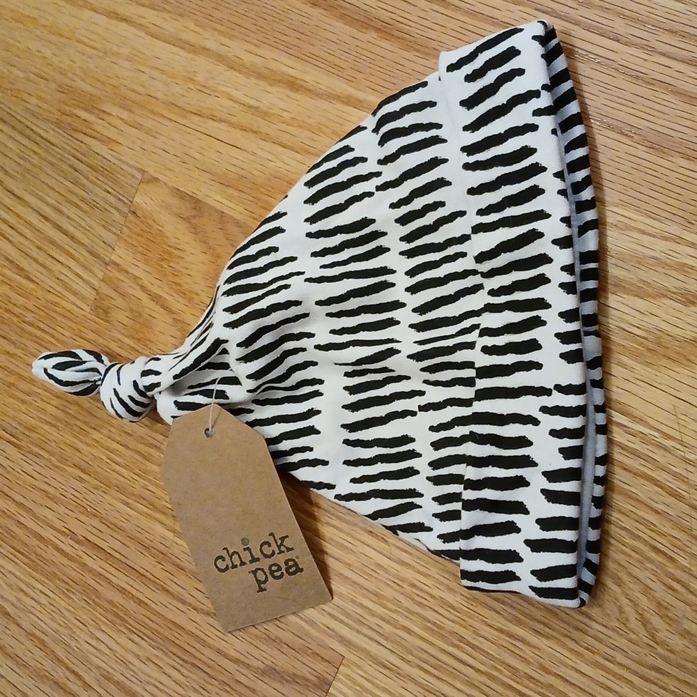 54️⃣$10 Chickpea_Infant hat_6to9months